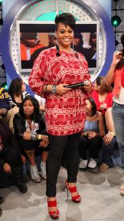 Jill Scott feet photo thumbnail