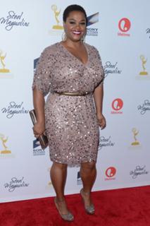 Jill Scott feet photo thumbnail