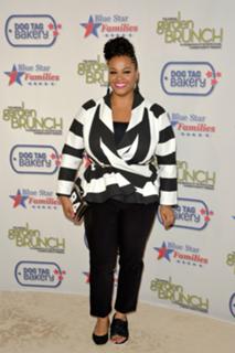 Jill Scott feet photo thumbnail