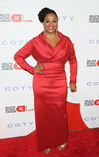 Jill Scott feet photo thumbnail