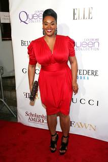 Jill Scott feet photo thumbnail