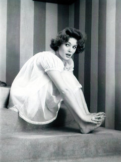 Jill St. John feet photo thumbnail