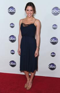 Jill Wagner feet photo thumbnail