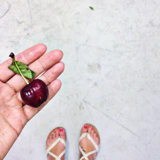 Jillian Harris feet photo thumbnail
