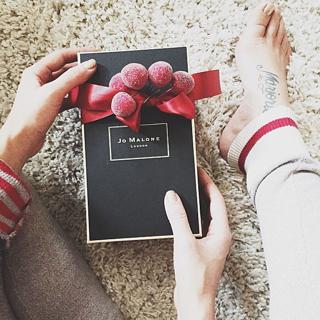 Jillian Harris feet photo thumbnail