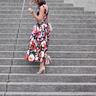 Jillian Harris feet photo thumbnail