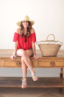 Jillian Harris feet photo thumbnail