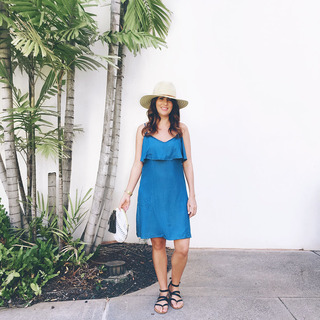 Jillian Harris feet photo thumbnail