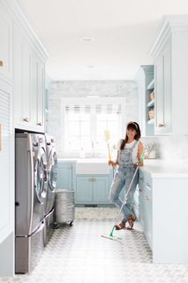 Jillian Harris feet photo thumbnail