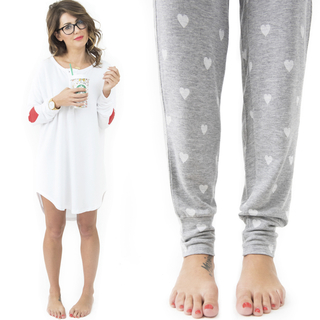 Jillian Harris feet photo thumbnail