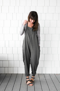 Jillian Harris feet photo thumbnail