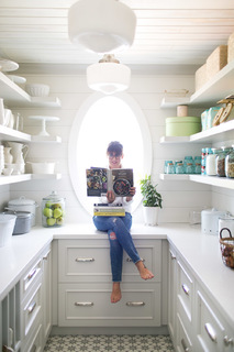 Jillian Harris feet photo thumbnail