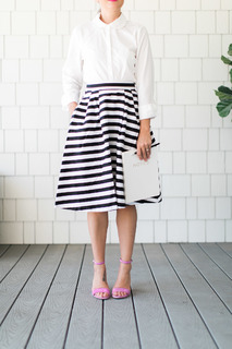 Jillian Harris feet photo thumbnail