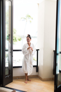 Jillian Harris feet photo thumbnail