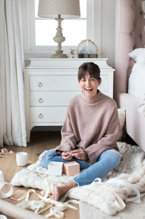 Jillian Harris feet photo thumbnail