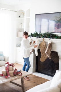 Jillian Harris feet photo thumbnail