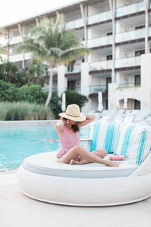 Jillian Harris feet photo thumbnail