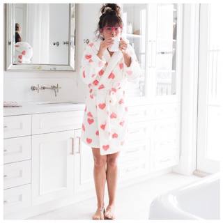 Jillian Harris feet photo thumbnail
