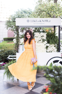 Jillian Harris feet photo thumbnail
