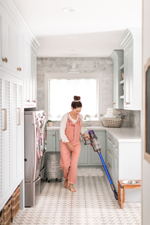 Jillian Harris feet photo thumbnail