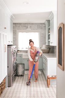 Jillian Harris feet photo thumbnail