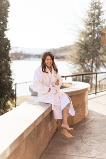 Jillian Harris feet photo thumbnail
