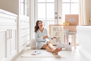 Jillian Harris feet photo thumbnail