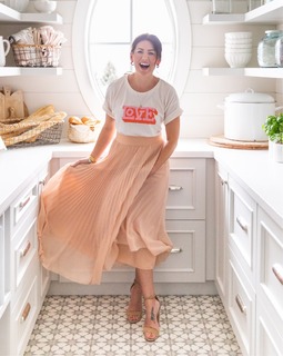 Jillian Harris feet photo thumbnail