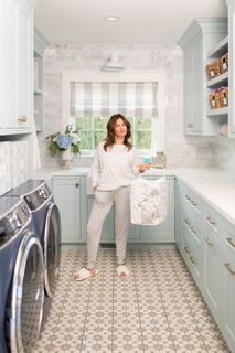 Jillian Harris feet photo thumbnail