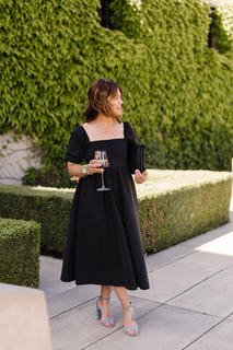 Jillian Harris feet photo thumbnail