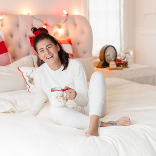 Jillian Harris feet photo thumbnail