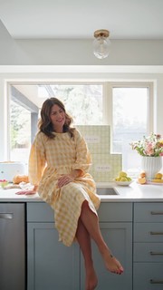 Jillian Harris feet photo thumbnail