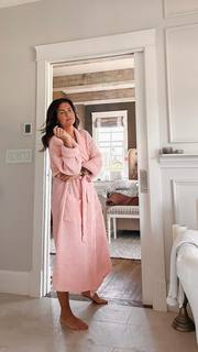 Jillian Harris feet photo thumbnail