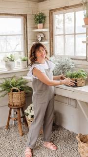 Jillian Harris feet photo thumbnail
