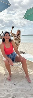 Jillian Harris feet photo thumbnail
