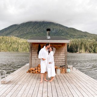 Jillian Harris feet photo thumbnail