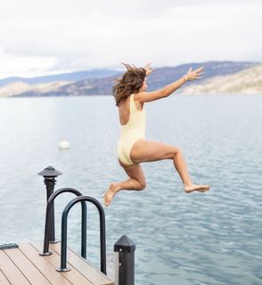 Jillian Harris feet photo 6