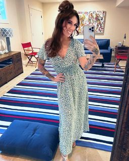 Jillian Jensen feet photo 2