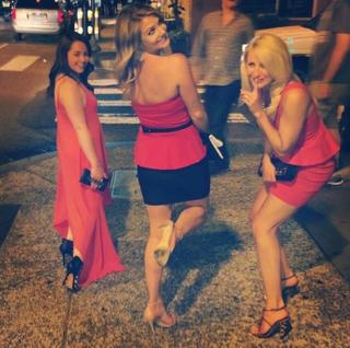 Jillian Mele feet photo thumbnail