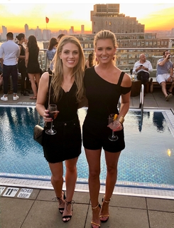 Jillian Mele feet photo thumbnail