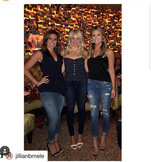 Jillian Mele feet photo thumbnail