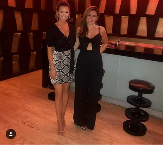 Jillian Mele feet photo thumbnail
