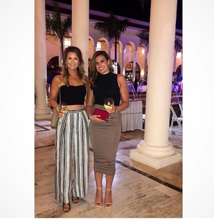 Jillian Mele feet photo thumbnail