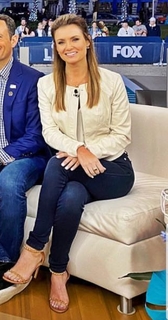 Jillian Mele feet photo thumbnail