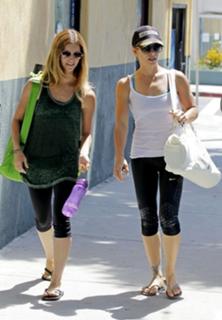 Jillian Michaels feet photo thumbnail