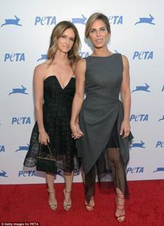 Jillian Michaels feet photo thumbnail