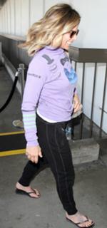 Jillian Michaels feet photo thumbnail