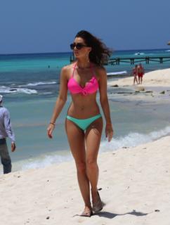 Jillian Murray feet photo thumbnail