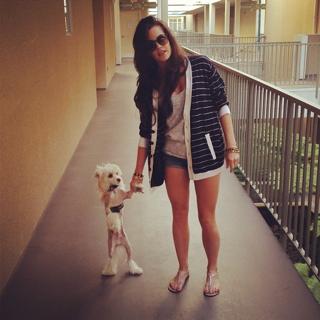 Jillian Murray feet photo thumbnail