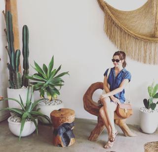 Jillian Murray feet photo thumbnail